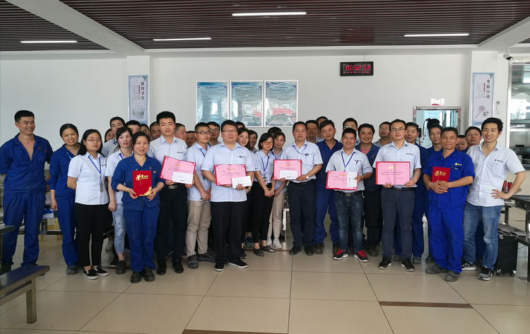 尊龙人生就是博首页特瓷乐成举行企业治理知识角逐活动