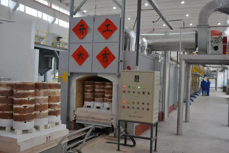 热烈庆：：南尊龙人生就是博首页特瓷年产2400吨氧化铝煅烧窑焚烧运行