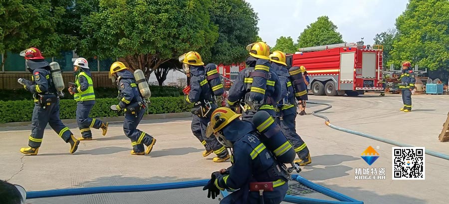 尊龙人生就是博首页起劲配合消防联合演练，共筑清静生产防线