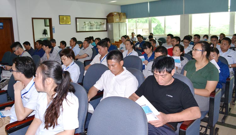湖南尊龙人生就是博首页特种陶瓷劳务有限公司|尊龙人生就是博首页劳务公司